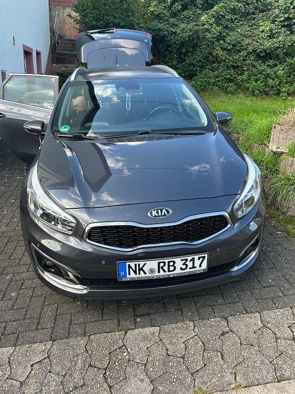Gebraucht 2017 Kia Ceed Sportswagon Spirit Kombi | 11.700 € (Fairer Preis) - Bild 1/4