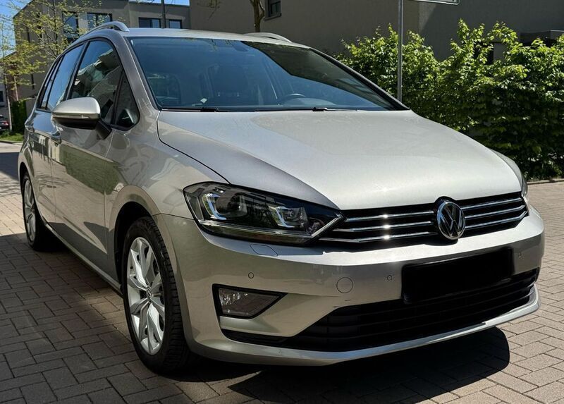 Silber Gebraucht 2017 VW Golf VII Comfortline Limousine | 13.999 € (Guter Preis) - Bild 1/4