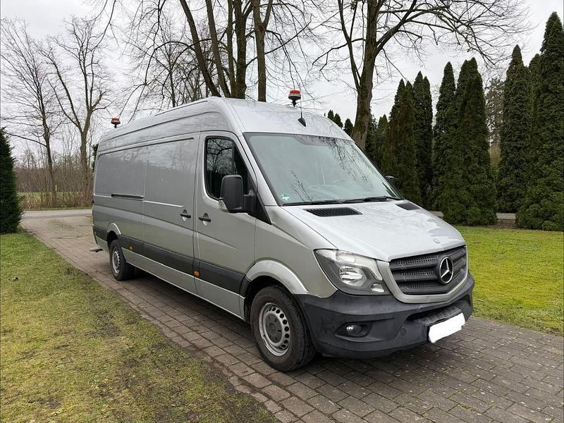 Silber Gebraucht 2015 Mercedes Sprinter Van | 12.900 € (Guter Preis) - Bild 1/4