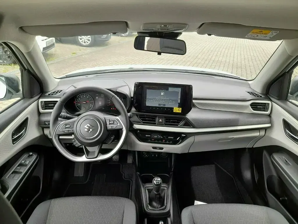 Neu Suzuki Swift Comfort 82 PS (60 kW) 2026 Weiß Kleinwagen