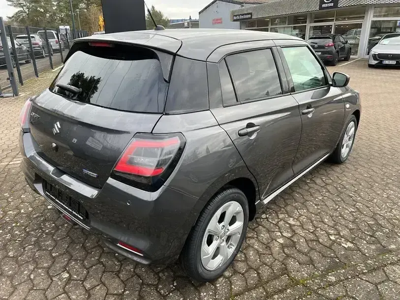 Gebraucht Suzuki Swift Comfort 83 PS (61 kW) 2026 Mineral gray metallic Kleinwagen