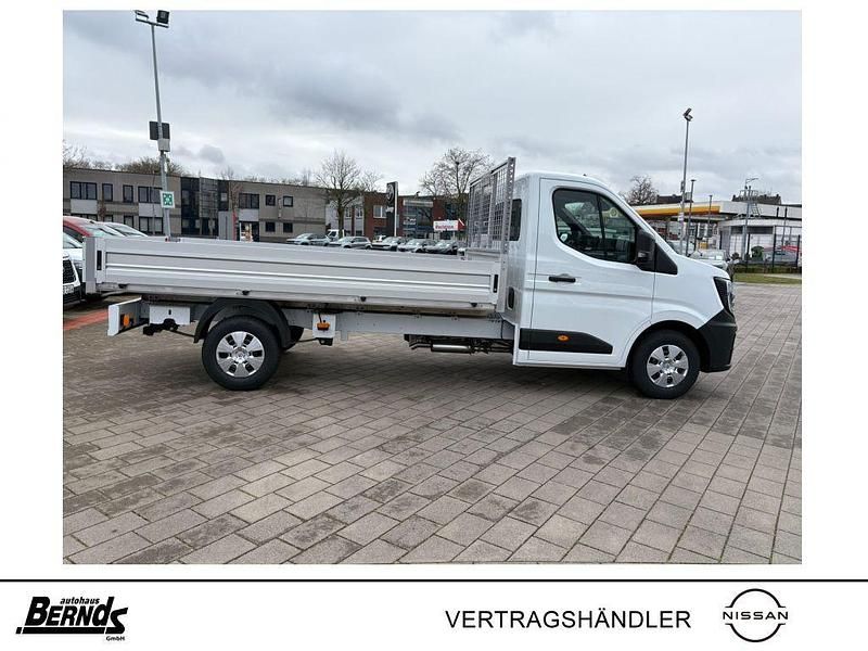 Neu Nissan Interstar N-Connecta 170 PS (125 kW) 2026 Mineral white Van