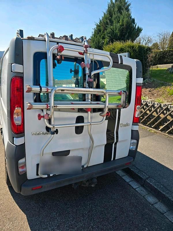 Gebraucht Renault Trafic 145 PS (106 kW) 2008 Weiß Van / Kleinbus