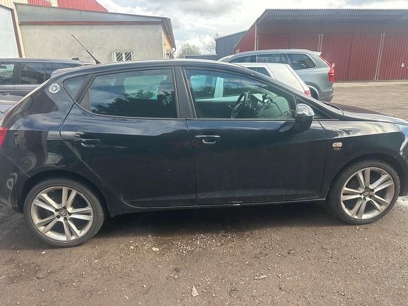 Gebraucht Seat Ibiza 105 PS (77 kW) 2012 Schwarz Limousine