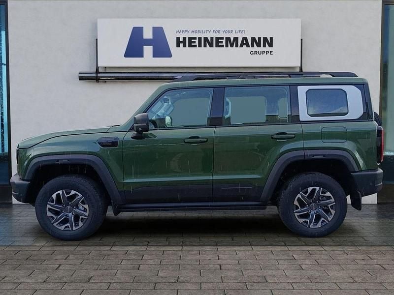 Neu Baic BJ40 234 PS (172 kW) 2026 Grün SUV