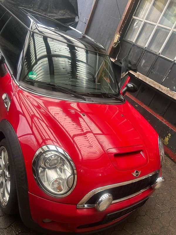 Rot Gebraucht 2009 Mini Cooper S Kleinwagen | 3.900 € (Superpreis) - Bild 1/4