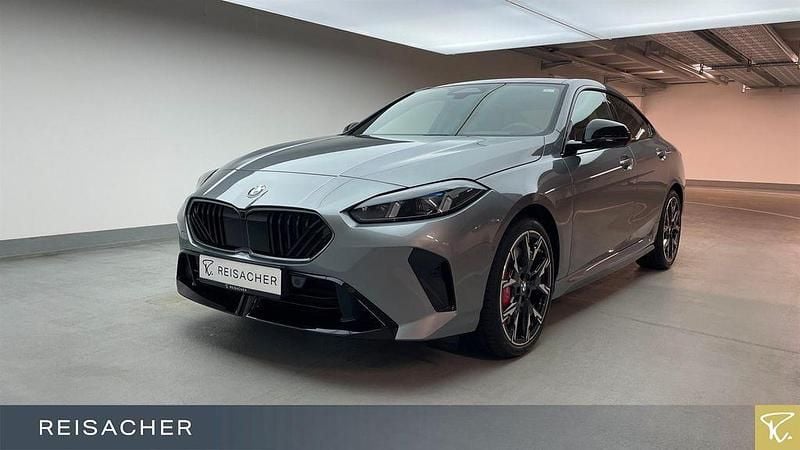 Grau Neu 2025 BMW 223 M Sport Coupé | 52.490 € - Bild 1/4