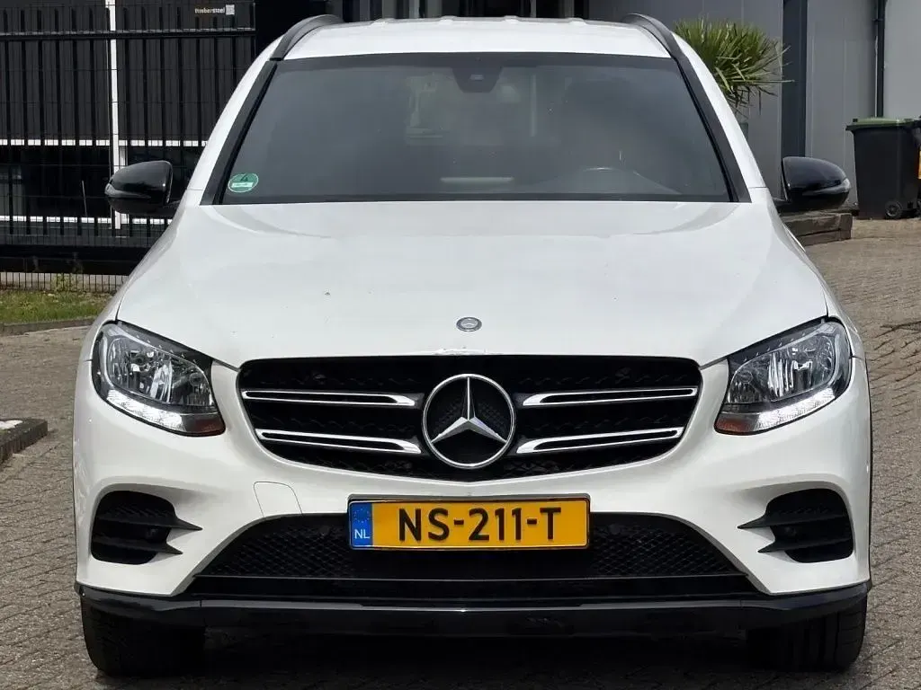 Gebraucht Mercedes GLC250 AMG 204 PS (150 kW) 2015 Weiß SUV
