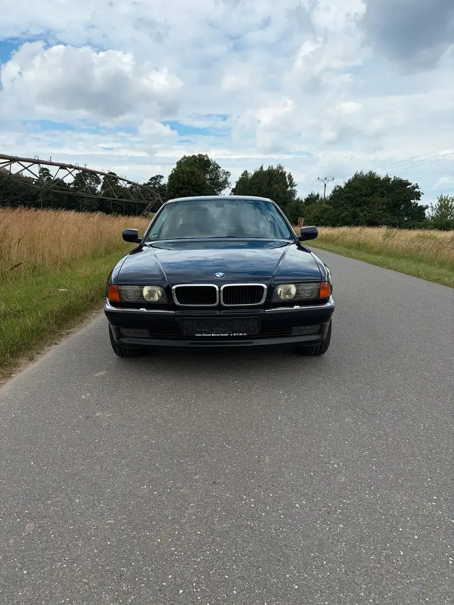 Gebraucht BMW 728 193 PS (141 kW) 1998 Blau Limousine