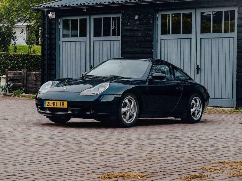 Blau Gebraucht 1999 Porsche 911 Carrera 4 Coupé | 26.900 € - Bild 1/4