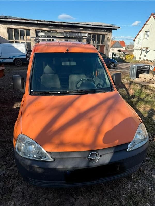 Gebraucht Opel Combo 69 PS (50 kW) 2007 Orange Van / Kleinbus