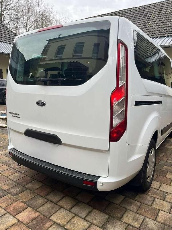 Gebraucht Ford Transit Custom Trend 131 PS (96 kW) 2019 Weiß Van