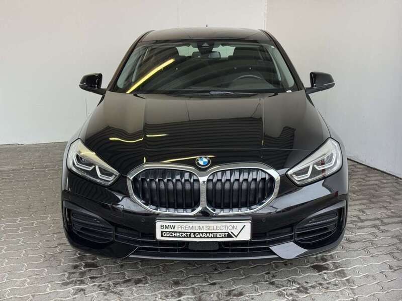 Schwarz Gebraucht 2023 BMW 116 Advantage Kleinwagen | 21.280 € (Fairer Preis) - Bild 1/4