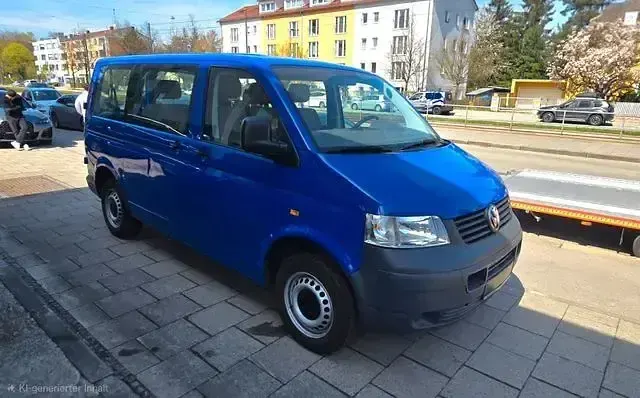 Gebraucht VW Caravelle 102 PS (75 kW) 2007 Blau Van