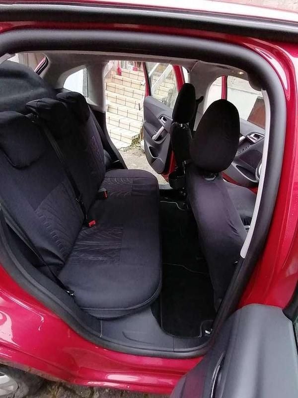 Gebraucht Citroën C3 95 PS (69 kW) 2012 Rot Kleinwagen