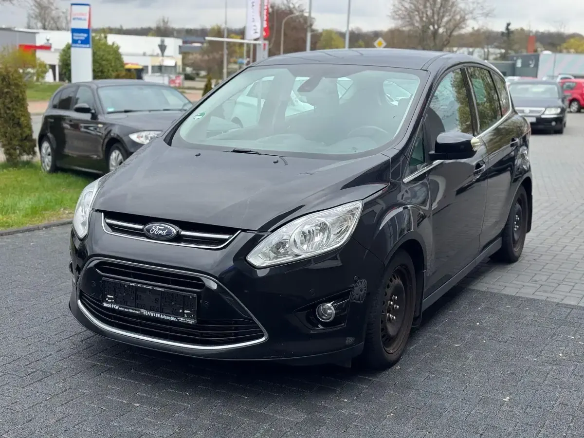 Używany Ford C-MAX Titanium 140 KM (102 kW) 2011 Czarny Minivan