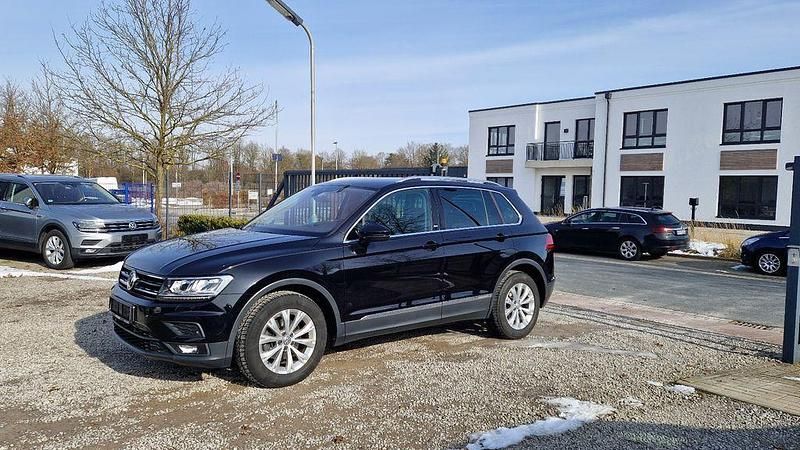 Gebraucht VW Tiguan Sound 150 PS (110 kW) 2018 Schwarz SUV