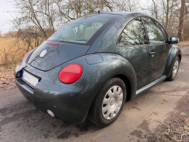 Gebraucht VW New Beetle 116 PS (85 kW) 2004 Grün Kleinwagen