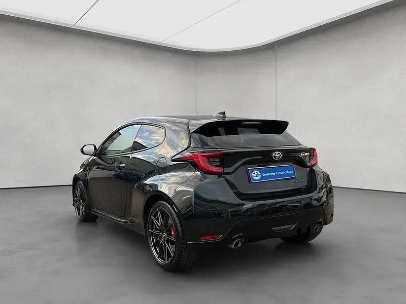 Gebraucht Toyota Yaris Basis 280 PS (205 kW) 2024 Schwarz Kleinwagen