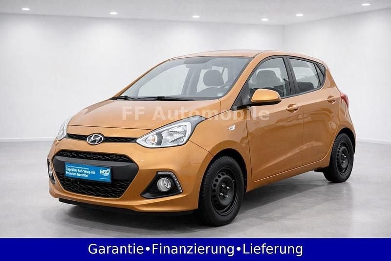 Gebraucht Hyundai i10 YES! 67 PS (49 kW) 2015 Gold Kleinwagen