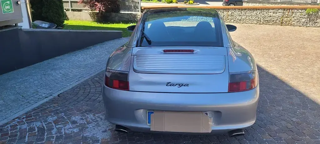 Używany Porsche 996 320 KM (235 kW) 2003 Srebrny Kabriolet