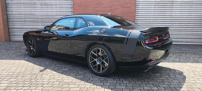 Second-hand Dodge Challenger 492 CP (361 kW) 2016 Negru Coupe