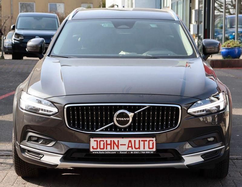 Gebraucht Volvo V90 CC Pro 235 PS (172 kW) 2021 Grau Kombi