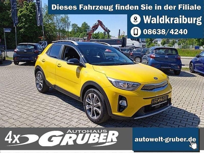 Gelb Gebraucht 2020 Kia Stonic Platinum Edition SUV | 14.290 € (Fairer Preis) - Bild 1/4