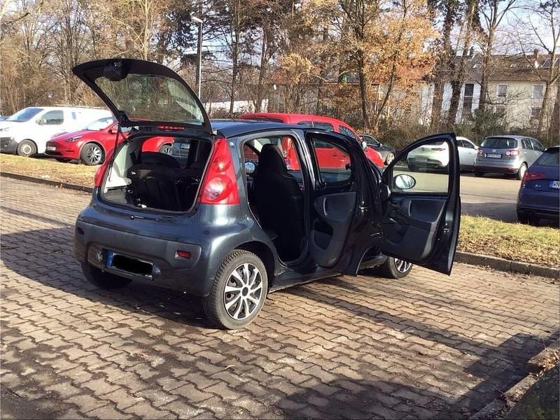 Gebraucht Peugeot 107 Filou 68 PS (50 kW) 2009 Grau Kleinwagen
