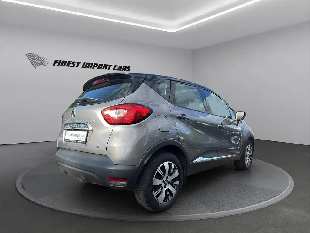 Gebraucht Renault Captur Luxe 120 PS (88 kW) 2015 Grau SUV
