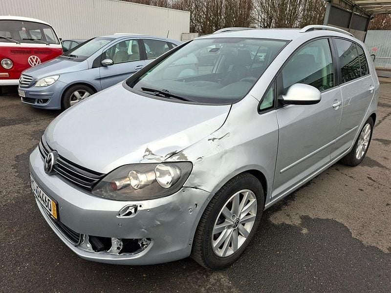 Gebraucht VW Golf Highline 105 PS (77 kW) 2010 Silber Limousine