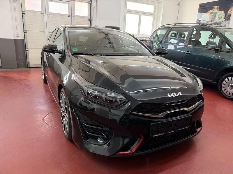 Gebraucht Kia ProCeed GT GT 204 PS (150 kW) 2023 Schwarz Kleinwagen