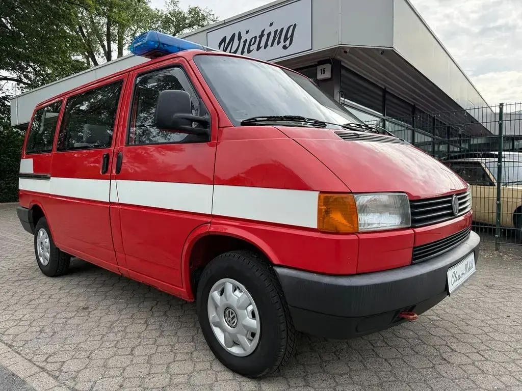 Gebraucht VW T4 60 PS (44 kW) 1992 Rot Van