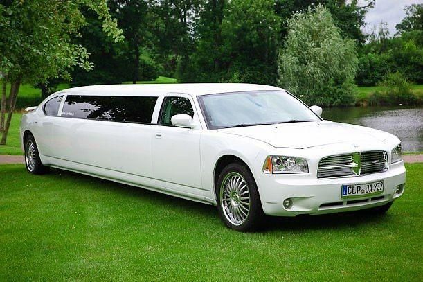 Weiß Gebraucht 2008 Dodge Charger Limousine | 39.000 € - Bild 1/4