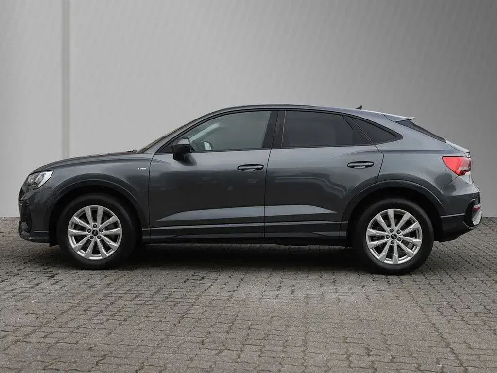 Gebraucht Audi Q3 Sportback S-Line 200 PS (147 kW) 2022 Daytonagrau perleffekt SUV