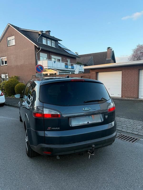 Gebraucht Ford S-MAX S 140 PS (102 kW) 2007 Van / Kleinbus