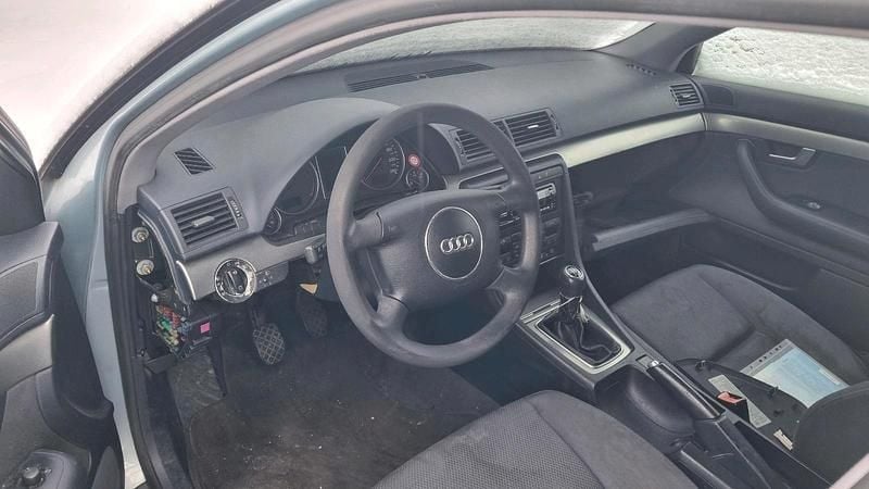 Gebraucht Audi A4 130 PS (95 kW) 2002 Blau Limousine