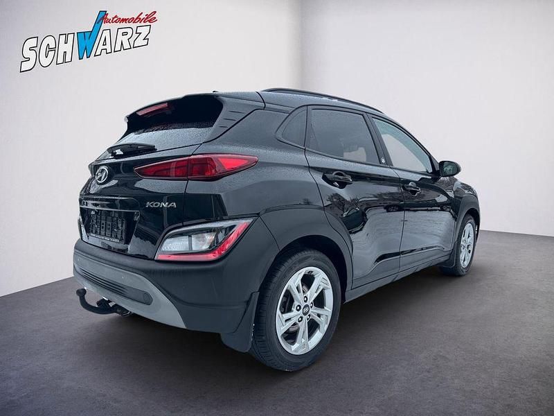 Gebraucht Hyundai Kona Edition 30 120 PS (88 kW) 2022 Schwarz SUV
