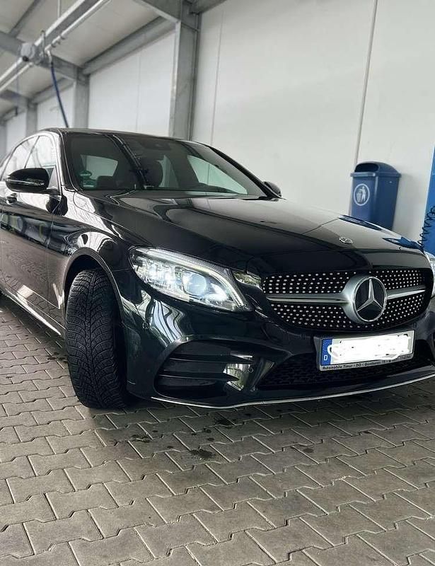 Gebraucht 2019 Mercedes C220 AMG line Limousine | 24.900 € (Superpreis) - Bild 1/4