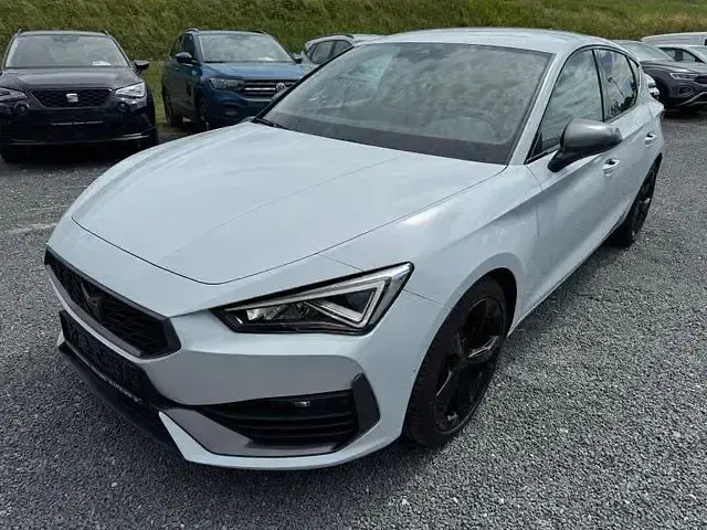 Gebraucht Cupra Leon 150 PS (110 kW) 2023 Weiß Limousine
