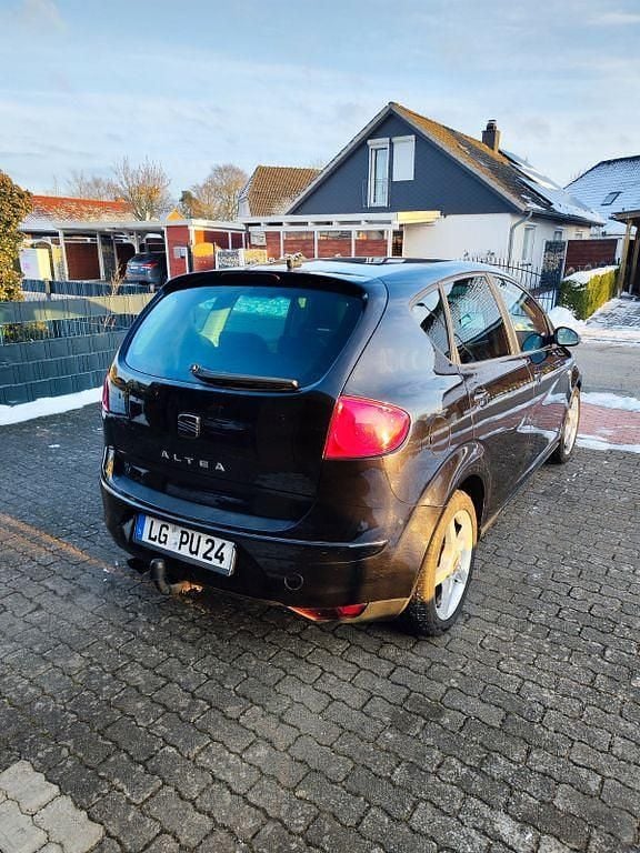 Gebraucht Seat Altea Stylance 140 PS (102 kW) 2007 Schwarz Kombi