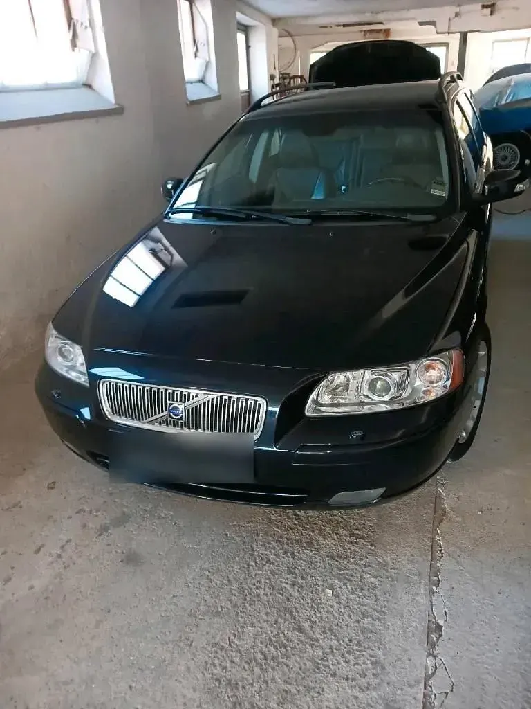 Gebraucht Volvo V70 140 PS (102 kW) 2006 Blau Kombi
