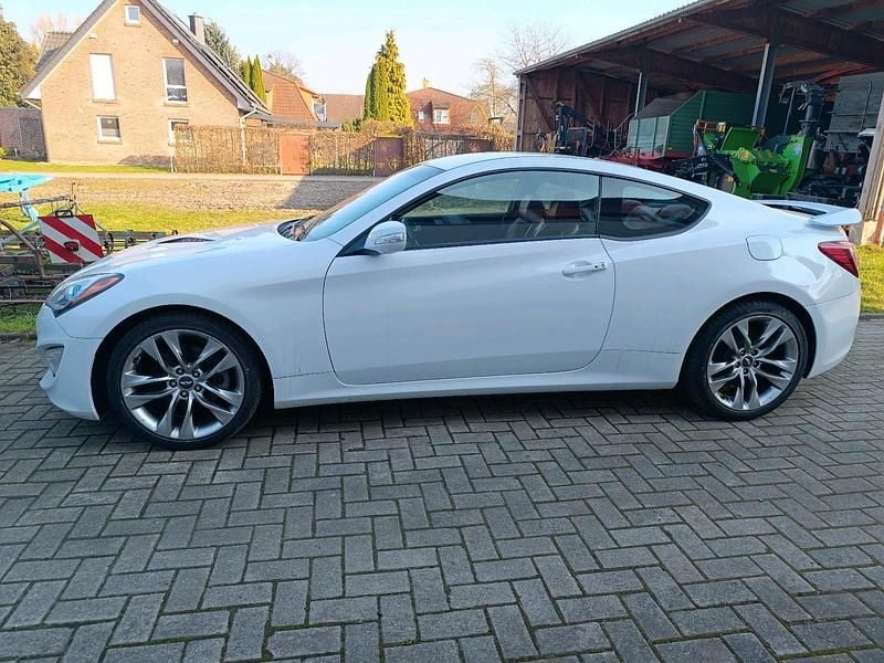 Gebraucht Hyundai Genesis 345 PS (253 kW) 2016 Weiß Limousine