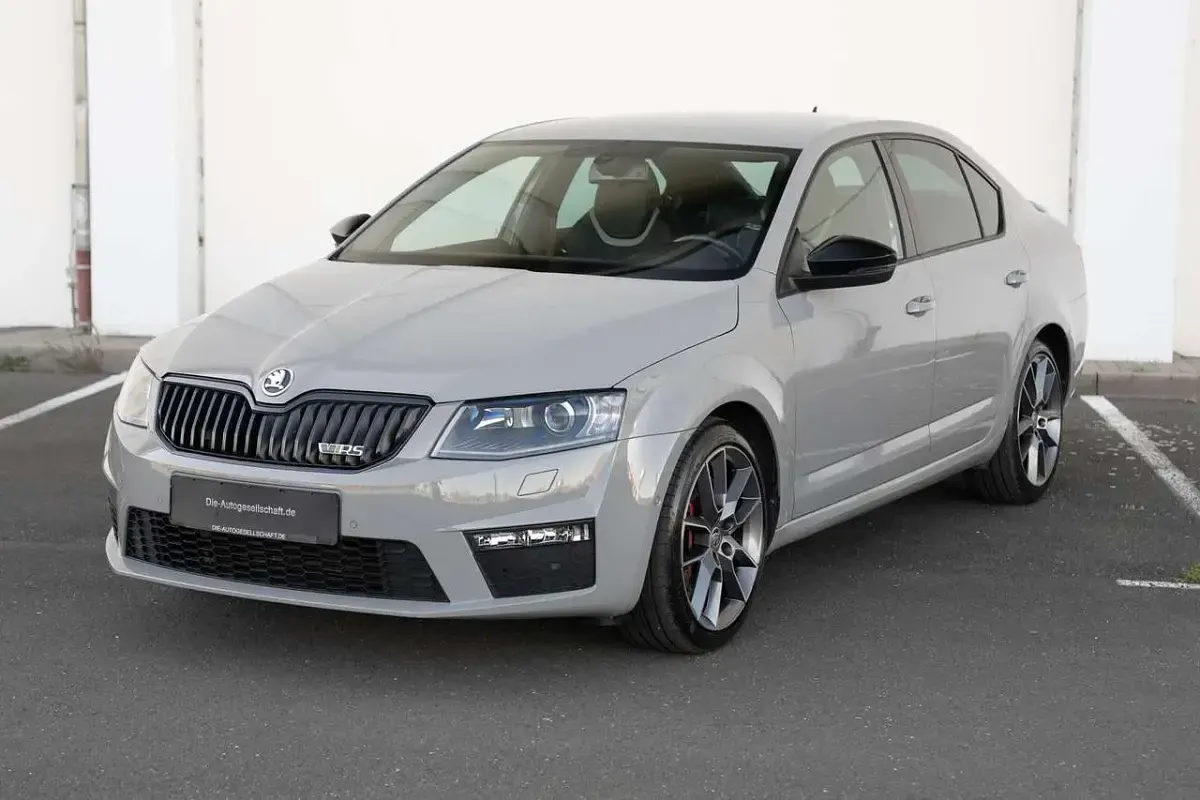 Gebraucht Skoda Octavia RS 220 PS (161 kW) 2013 Steelgrau Limousine