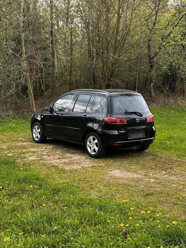 Second-hand Mazda 2 101 CP (74 kW) 2003 Negru Hatchback