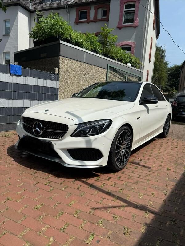 Weiß Gebraucht 2016 Mercedes C450 AMG AMG Limousine | 29.500 € (Fairer Preis) - Bild 1/4
