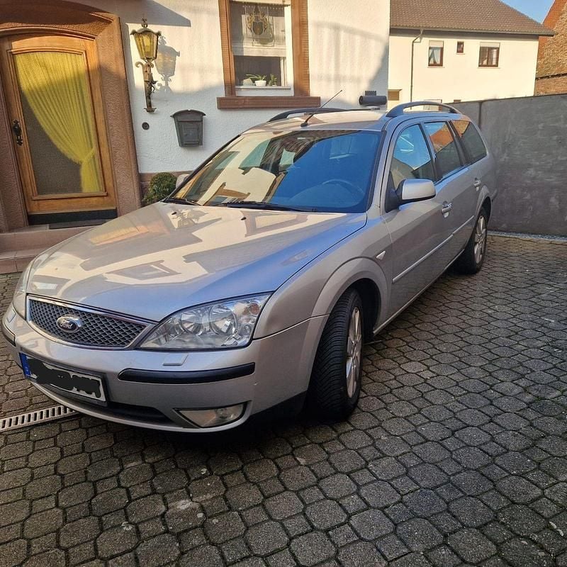 Silber Gebraucht 2004 Ford Mondeo Ambiente Kombi | 990 € (Guter Preis) - Bild 1/4