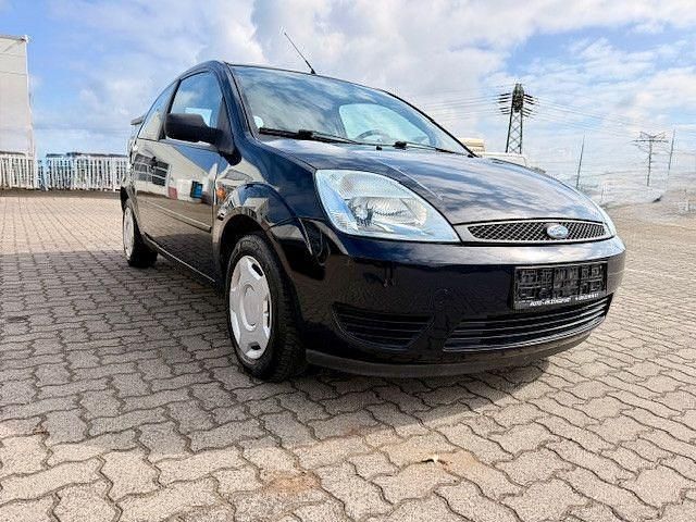Gebraucht Ford Fiesta 60 PS (44 kW) 2005 Blau Kleinwagen