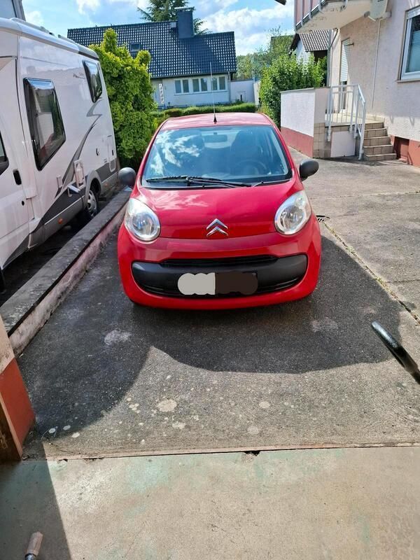 Rot Gebraucht 2008 Citroën C1 Kleinwagen | 1.800 € (Fairer Preis) - Bild 1/4