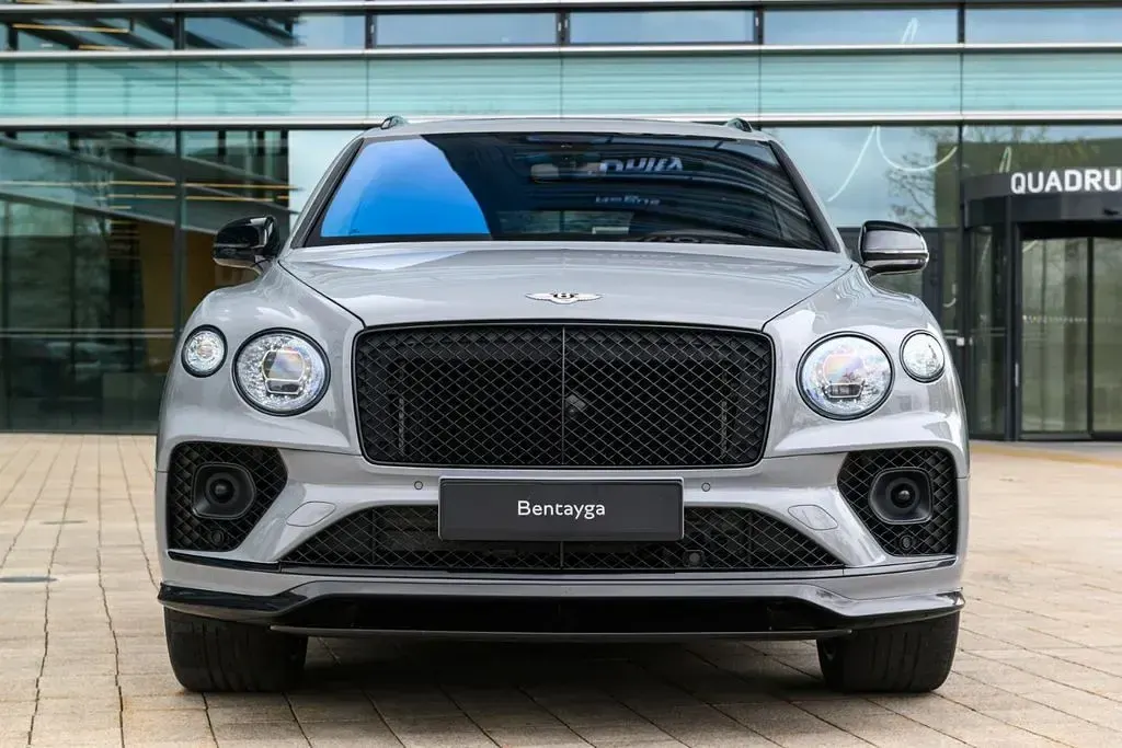 Gebraucht Bentley Bentayga 551 PS (405 kW) 2022 Grau SUV